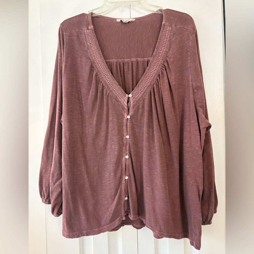 Lucky Brand mauve crochet detail top, size 2X*